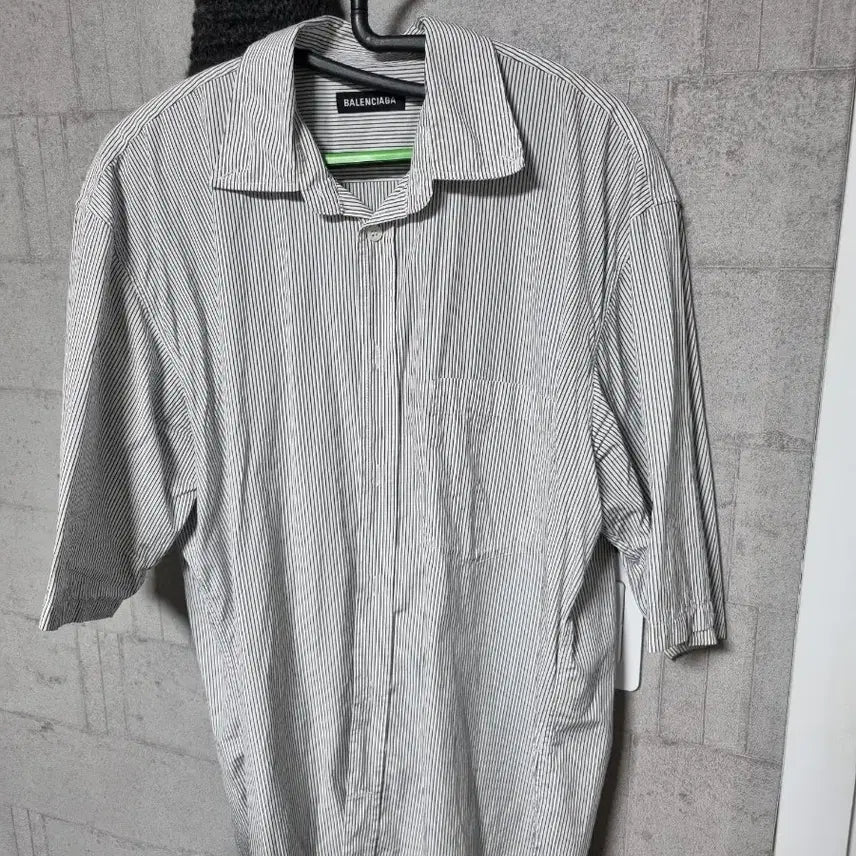 [BUNJANG] Balenciaga Short Sleeve Shirt Size 38 (XL) / 발렌시아가 반팔 셔츠 38(105)