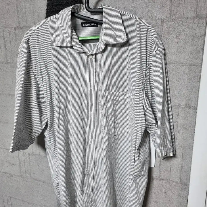 [BUNJANG] Balenciaga Short Sleeve Shirt Size 38 (XL) / 발렌시아가 반팔 셔츠 38(105)