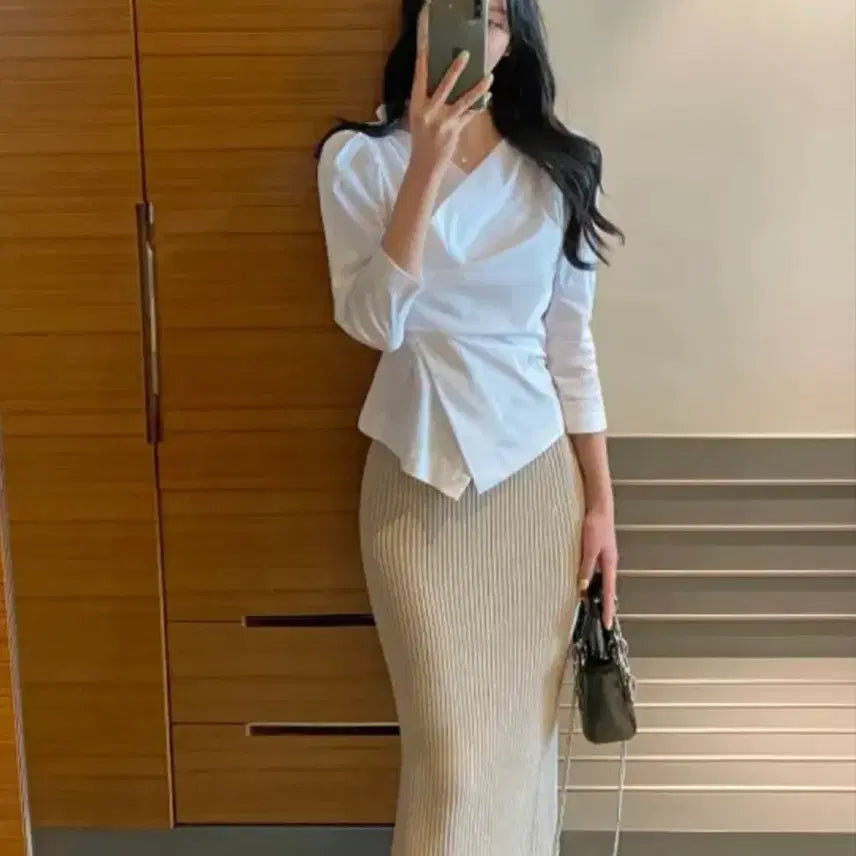 [BUNJANG] Shirring Wrap Blouse / 셔링 랩 블라우스