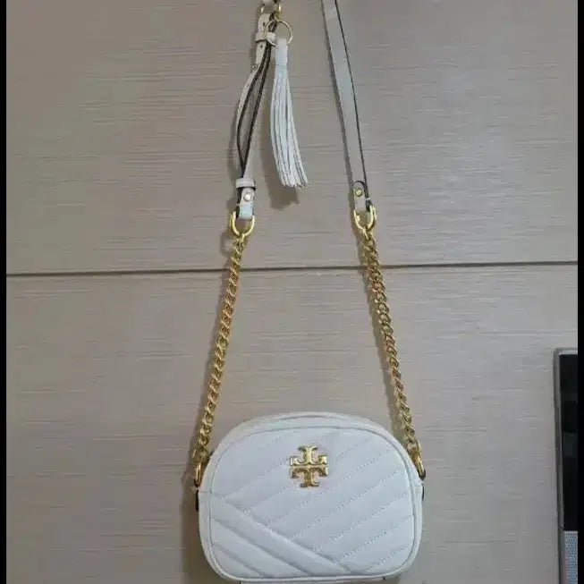 [BUNJANG] Tory Burch Chevron Mini Crossbody Bag / 토리버치 쉐브론 크로스백