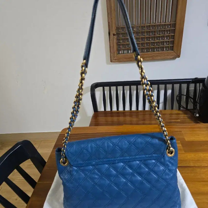 [BUNJANG] Marc by Marc Jacobs Quilted Chain Bag / 마크바이마크제이콥스 퀼팅 체인백