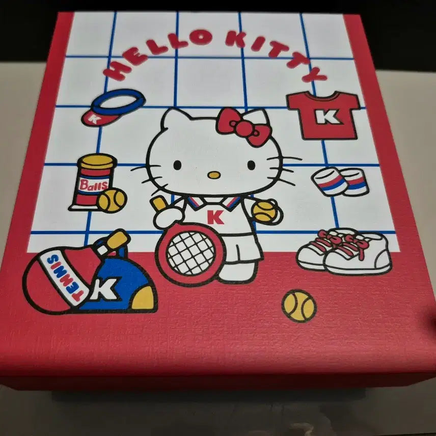 [BUNJANG] Singapore Mint Limited Edition Hello Kitty Standing Figure / 싱가폴민트 한정판 헬로우키티 스탠딩피규어 테니스