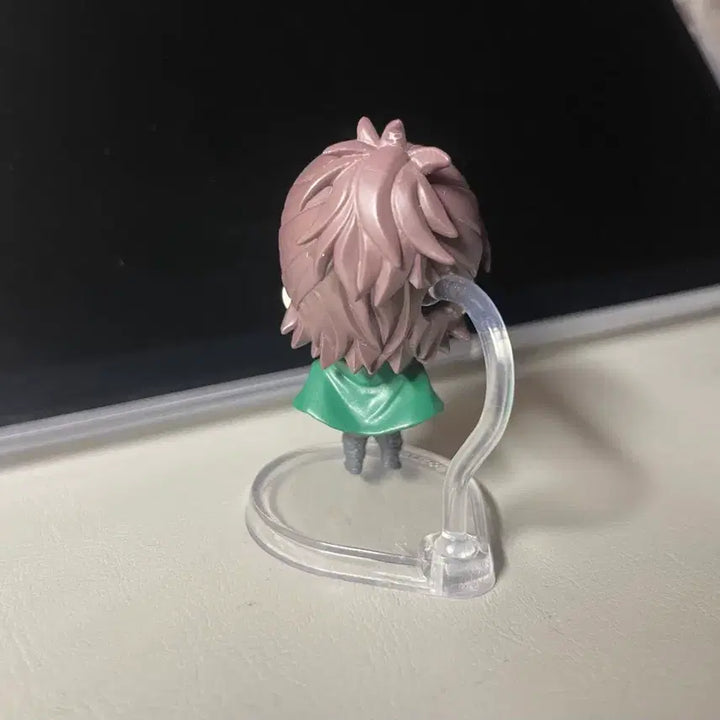 [BUNJANG] Attack on Titan Hange Zoe Final Season Standing Figure / 진격의거인 한지 조에 파이널 스탠딩 피규어 가챠