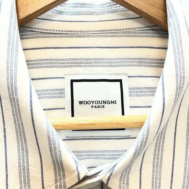 [BUNJANG] WooYoungMi 26SS Blue Stripe Patch Shirt Size 52 / 우영미 25년식 26SS 블루 스트라이프 패치 셔츠 52(110) 새옷급