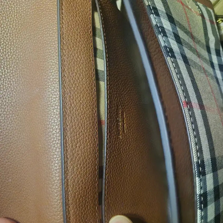 [BUNJANG] Burberry Check Canvas and Leather Crossbody Bag Brown / 버버리 체크 노트 크로스백 브라운