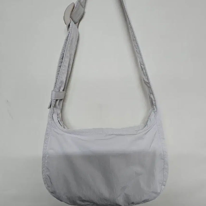 [BUNJANG] COS Nylon Crossbody Saddle Bag Light Grey / 코스 나일론 크로스바디 새들백 라이트그레이