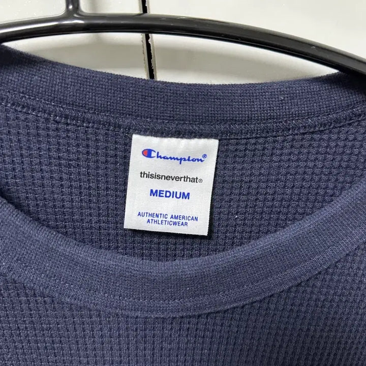 [BUNJANG] Champion x thisisneverthat Collaboration Waffle Long Sleeve T-Shirt Navy - Size M / 챔피온 x 디스이즈네버댓 콜라보 맨투맨 크루넥