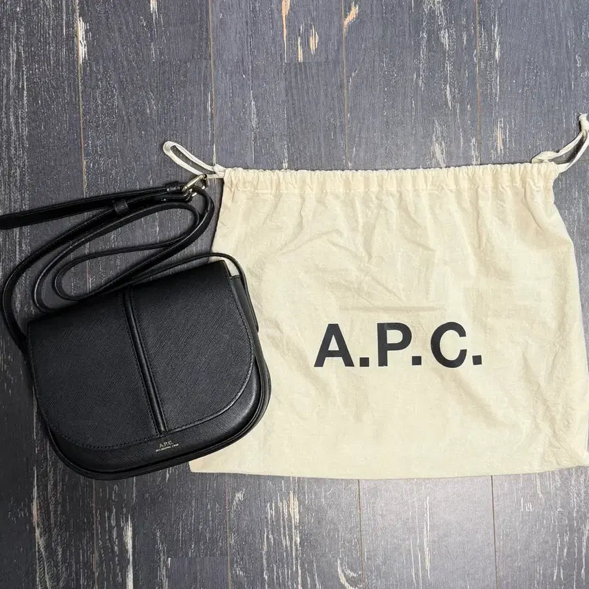 [BUNJANG] A.P.C. Betty Bag Saffiano Leather / 아페쎄 베티백 사피아노 apc betty bag