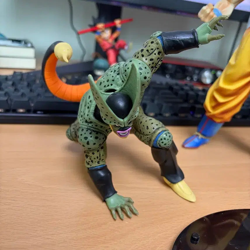 [BUNJANG] Dragon Ball Z Articulated Figures - Vegeta &amp; Cell (Set of 2) / 드래곤볼 조형천하 베지터, 셀 2종