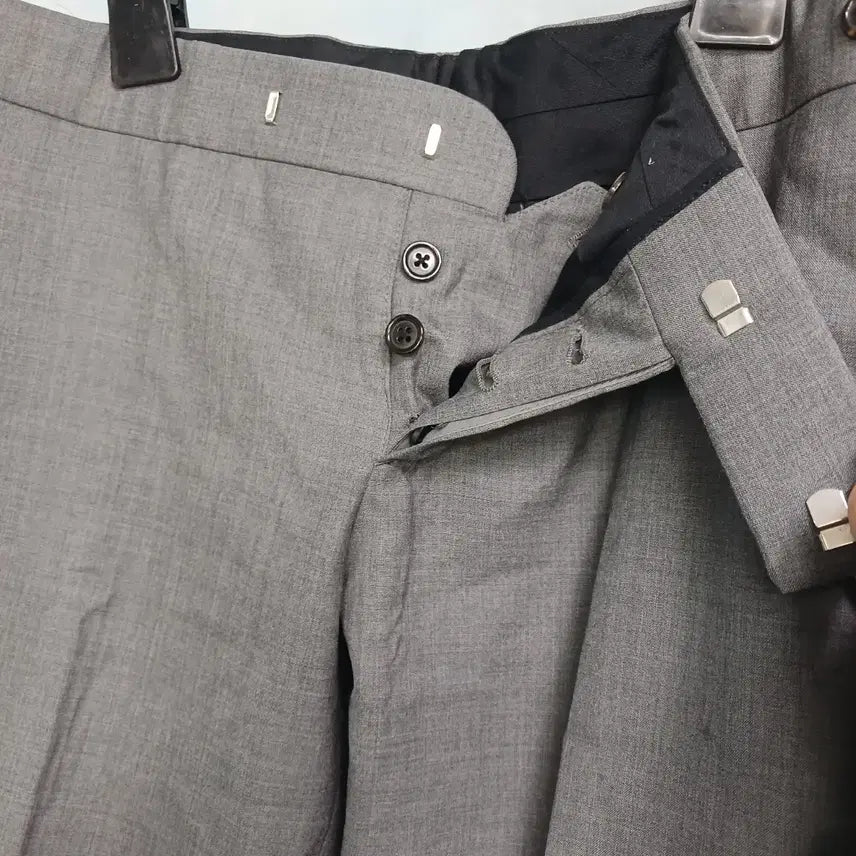 [BUNJANG] Thom Browne Grey Slacks 32 / 톰브라운 그레이 슬랙스 32