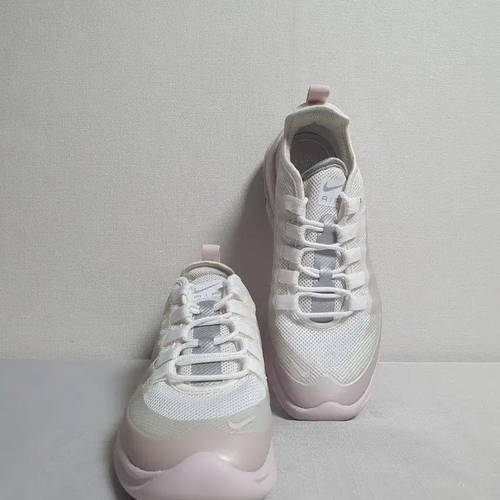 [BUNJANG] Nike Air Max Axis White Barely Rose Women&