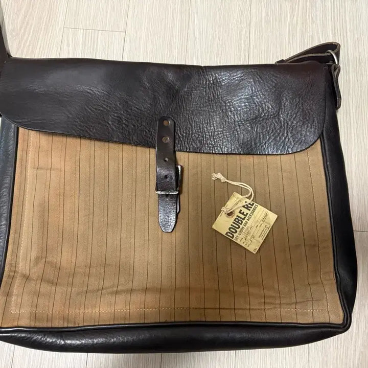 [BUNJANG] RRL Leather Striped Crossbody Bag / RRL 더블알엘 크로스백 가방