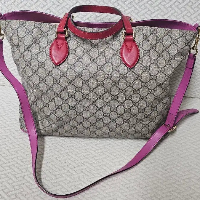 [BUNJANG] Gucci Beige GG Supreme Canvas Two-Way Tote Bag / 구찌  GG 수프림  캔버스 투웨이 탑핸들백