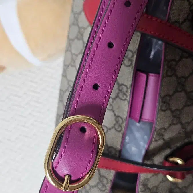 [BUNJANG] Gucci Beige GG Supreme Canvas Two-Way Tote Bag / 구찌  GG 수프림  캔버스 투웨이 탑핸들백