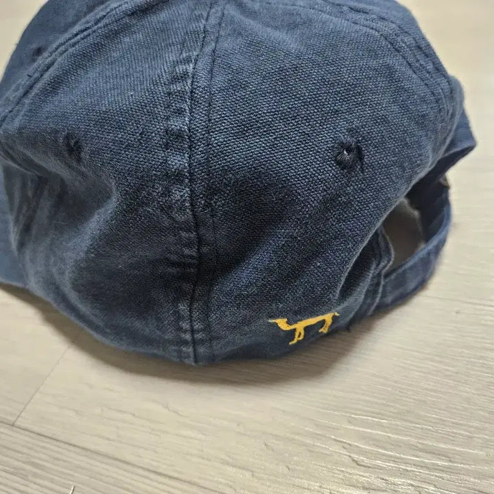 [SOLD OUT] 빈티지 카멜 볼캡 모자 네이비 판매합니다