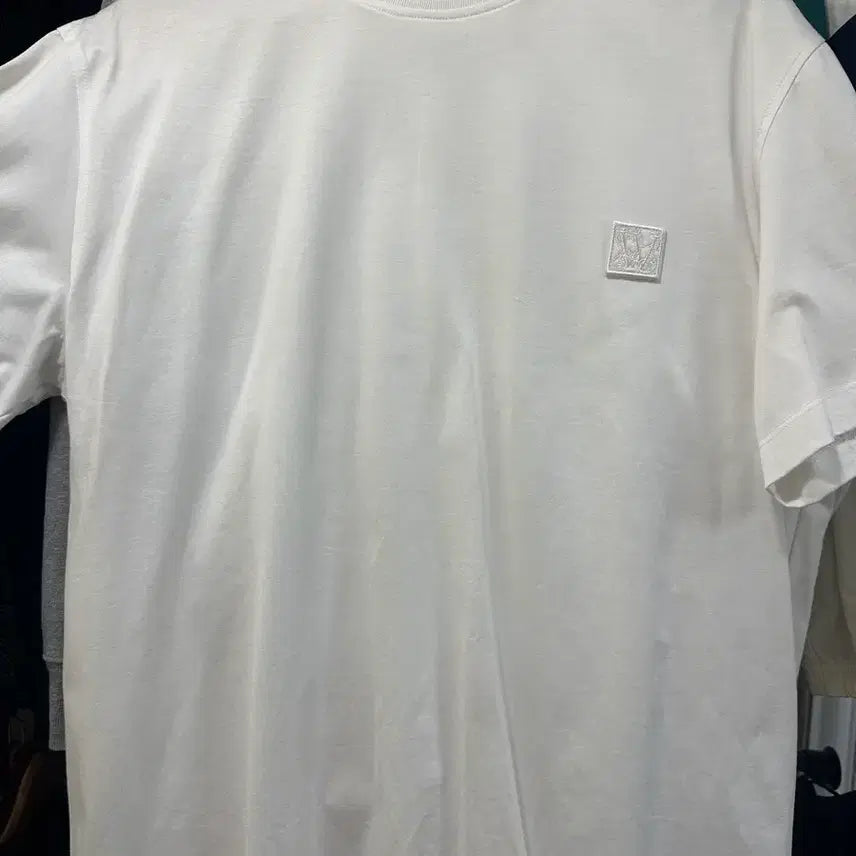 [BUNJANG] WooYoungMi Frame Back Logo Short Sleeve T-Shirt White / 우영미  프레임 백로고 반팔티 화이트