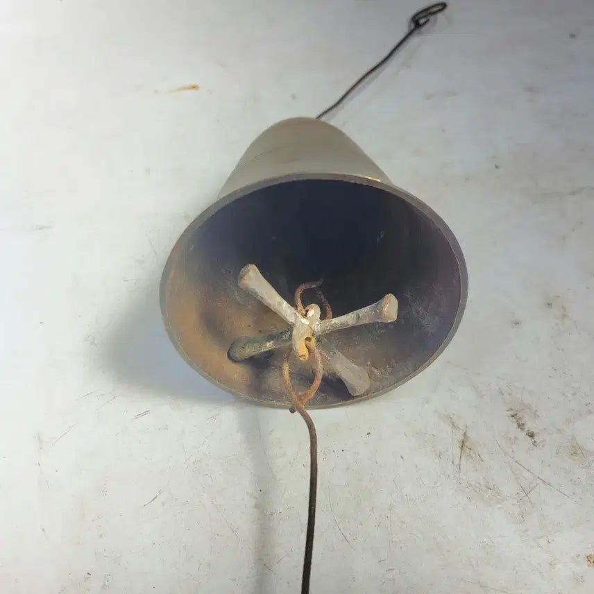 [BUNJANG] Antique Korean Landscape Bell Ornament / 옛날 풍경종 - 민속품. 장식용