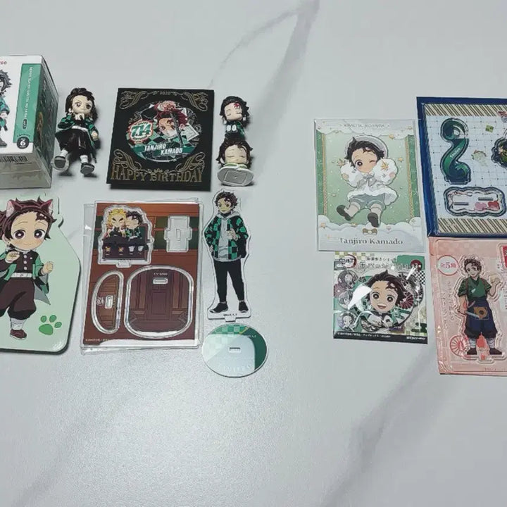 [BUNJANG] Demon Slayer Tanjiro Merchandise Bundle / 귀멸의 칼날 탄지로 굿즈 일괄