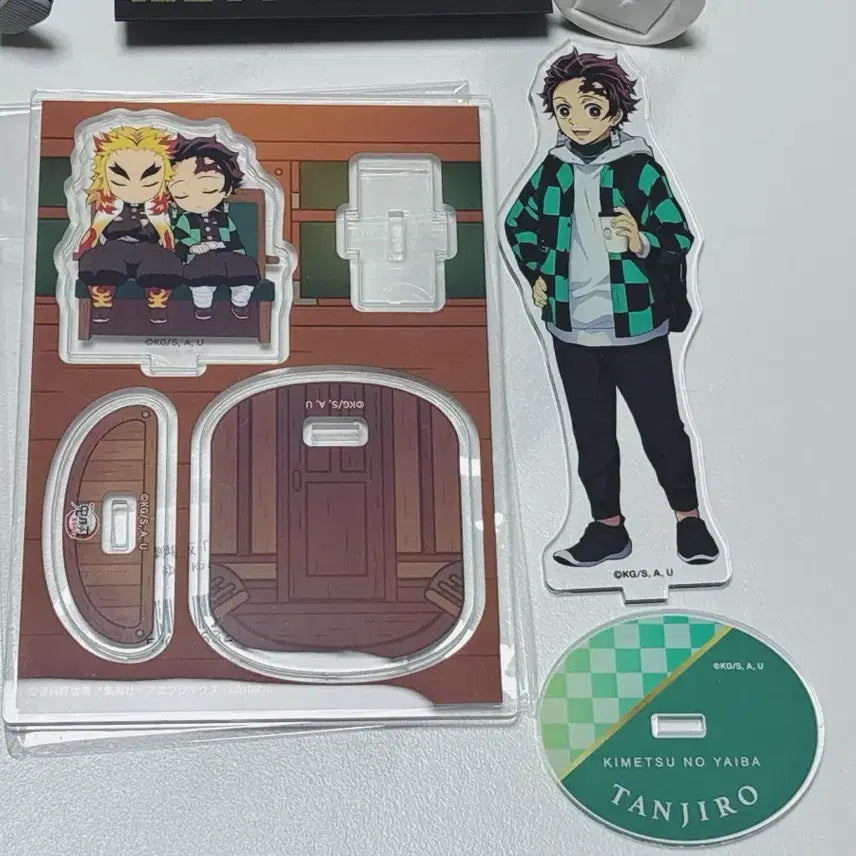 [BUNJANG] Demon Slayer Tanjiro Merchandise Bundle / 귀멸의 칼날 탄지로 굿즈 일괄