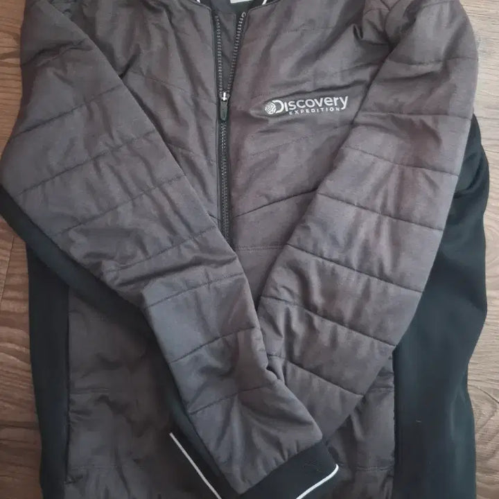 [BUNJANG] Discovery Lightweight Down Jacket / 디스커버리 경량패딩