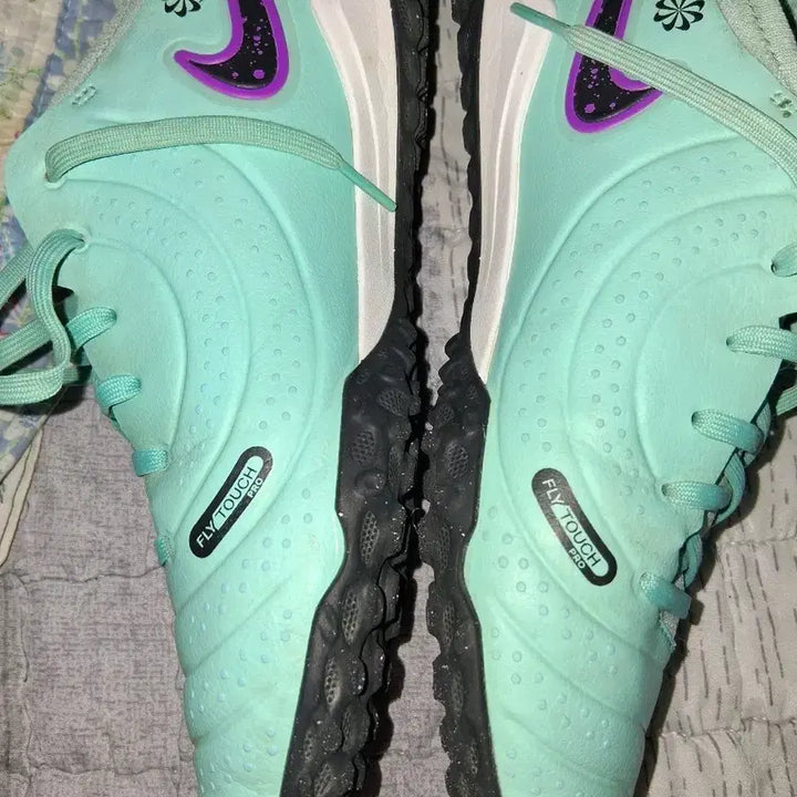 [BUNJANG] Nike Football Boots Soccer Cleats Size 255-260 / 나이키축구화 풋살화255-260