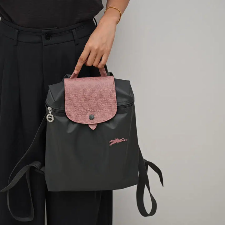 [BUNJANG] Longchamp Backpack Nylon Cowhide Small Size / 롱샴 백팩 진그레이  나일론 소가죽 스몰 사이즈 여성
