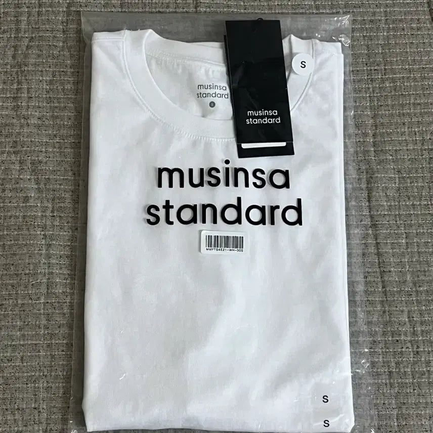 [BUNJANG] Musinsa Standard Short Sleeve T-Shirt White S (New) / 무신사 스탠다드 반팔 티셔츠 흰색 S (새상품)