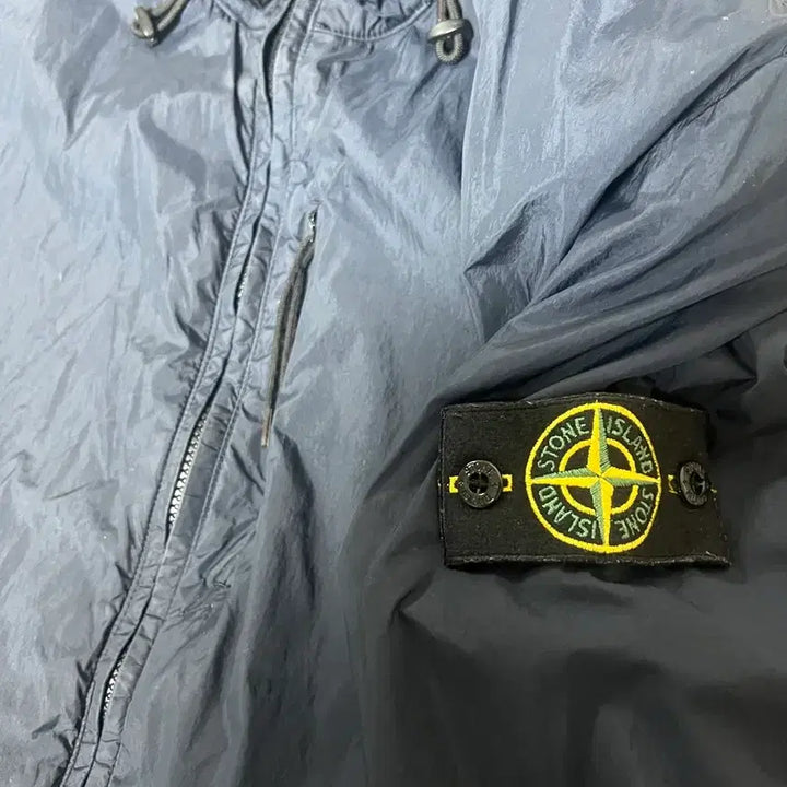 [BUNJANG] Stone Island Windbreaker Navy M / 스톤아일랜드 바람막이 m.  35