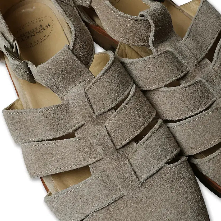 [BUNJANG] Kenneth Field Beige Suede Gurkha Sandals / 케네스 필드 [Kenneth Field] 베이지 스웨이드 구르카 샌들