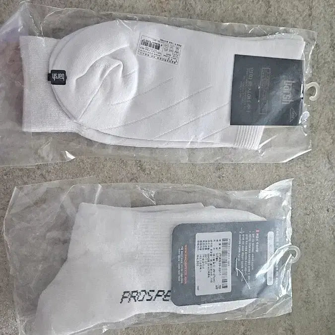 [BUNJANG] Vash x Pro-Specs White Socks Bundle Set (2 Pairs) / (새상품) 바쉬/프로스펙스 흰색 양말 ㅡ 일괄
