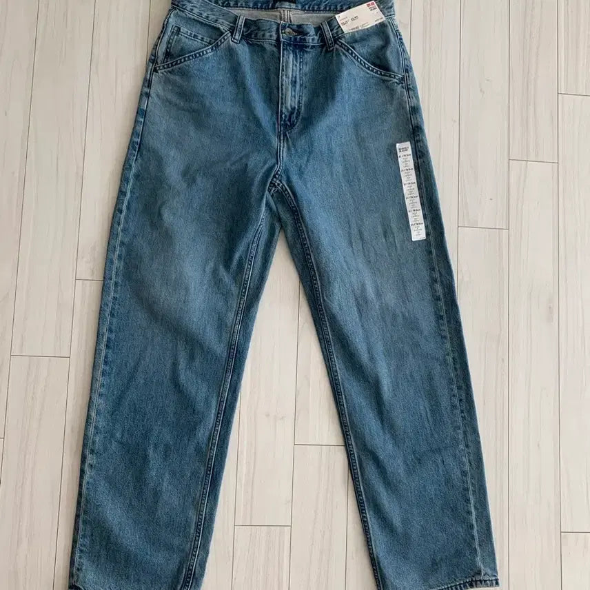 [BUNJANG] Uniqlo Wide Fit Jeans 31 / 새상품 유니클로 와이드핏 진 31