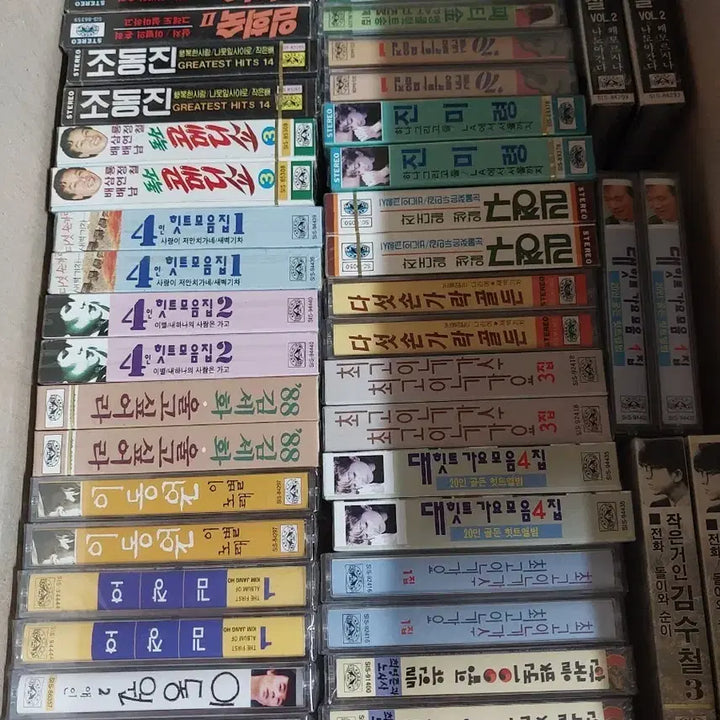 [BUNJANG] Korean Music Cassette Tapes Collection (100 pcs, Sealed Bundle Set) / 다양한 한국 가요 카세트 테이프 모음  미개봉 미사용100개일괄