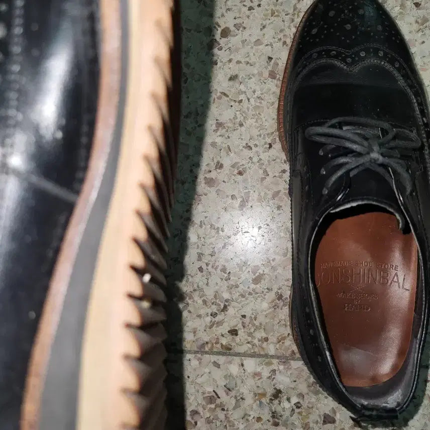 [BUNJANG] Sonshinbal Shoes Size 250 / 손신발 250사이즈 구두입니다