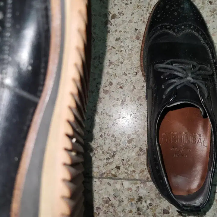 [BUNJANG] Sonshinbal Shoes Size 250 / 손신발 250사이즈 구두입니다
