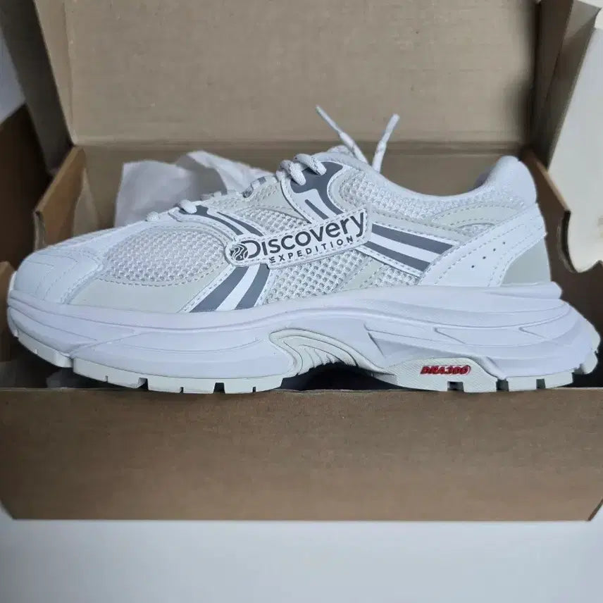 [BUNJANG] Discovery Breeze V2 White Sneakers / 디스커버리 브리즈 V2