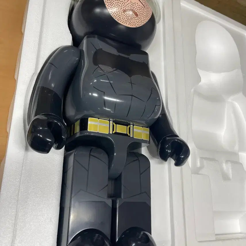 [SOLD OUT] 베어브릭 배트맨 1000%