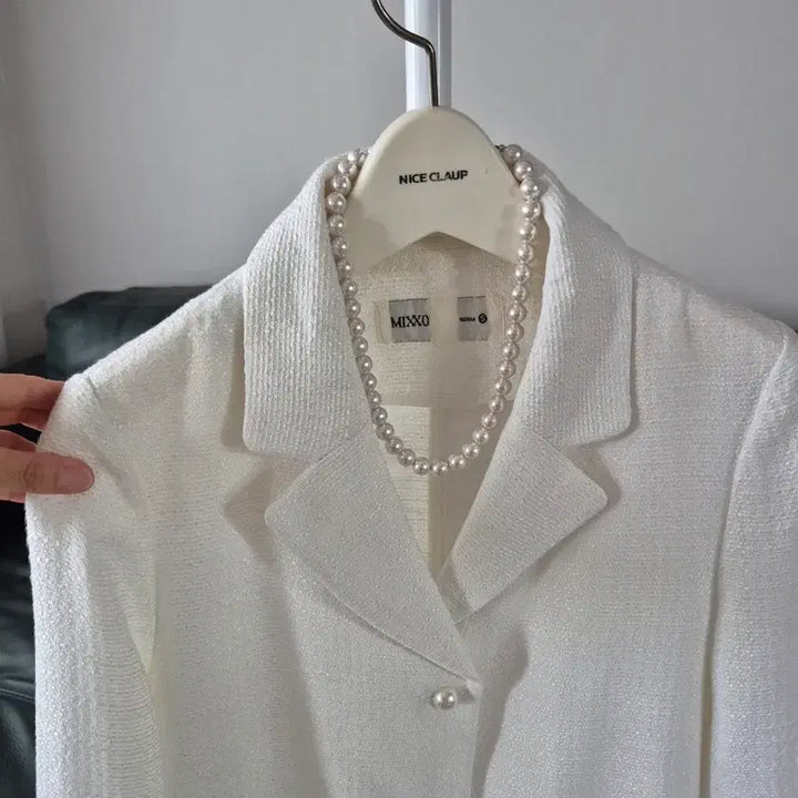[BUNJANG] Mixxo White Pearl Tweed Jacket Size S / 미쏘 화이트 진주 트위드 자켓 S