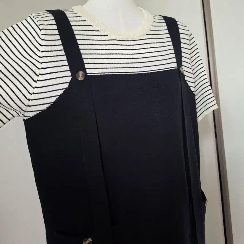 [BUNJANG] Black Overalls One-Piece Set / 멜빵 원피스 세트 블랙  일체형원피스