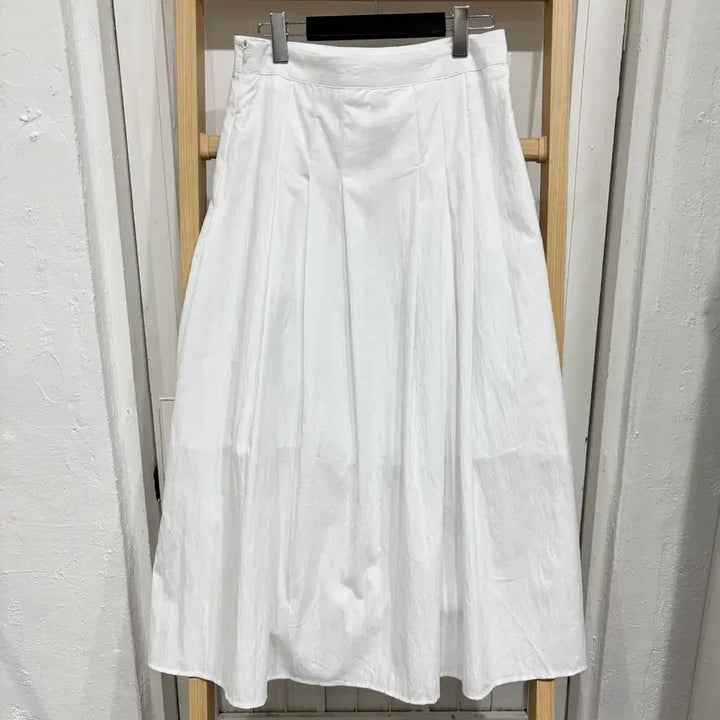 [BUNJANG] Flare Crinkled Long Skirt / [새상품] 플레어 바스락 여성 롱 스커트