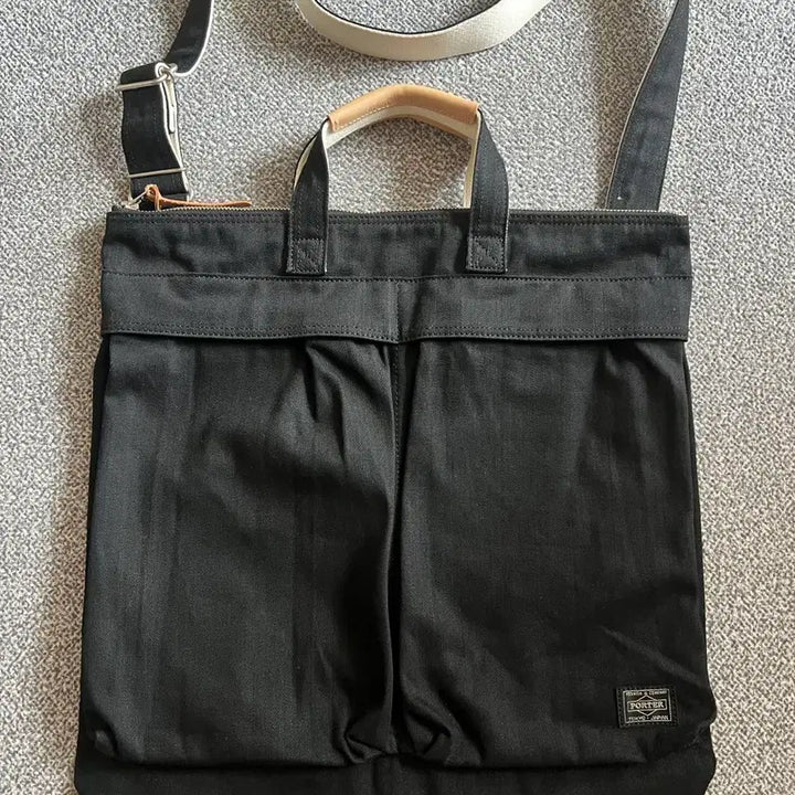 [BUNJANG] Yoshida Porter Two-Way Helmet Bag / 요시다포터 투웨이 헬멧백