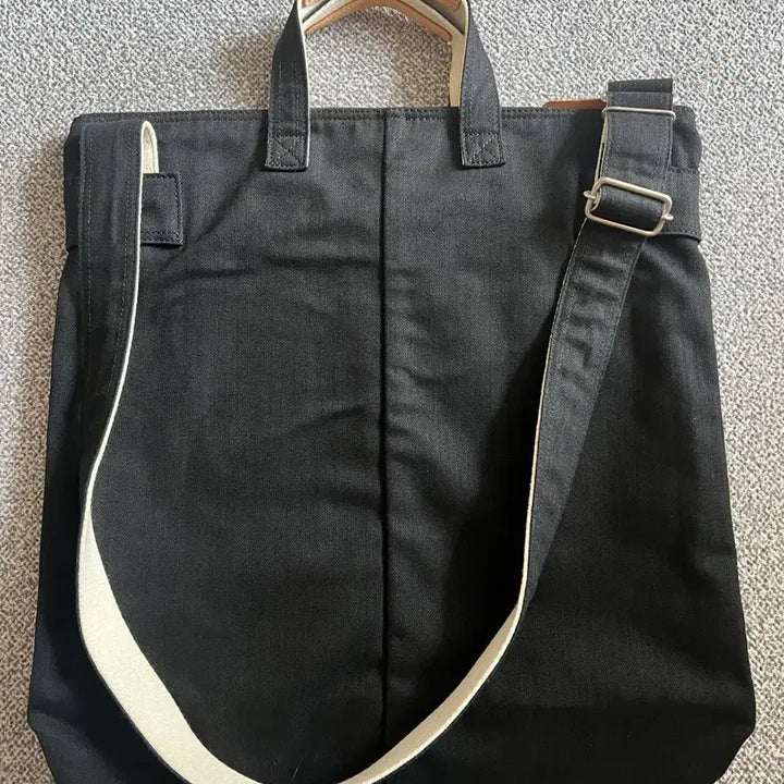 [BUNJANG] Yoshida Porter Two-Way Helmet Bag / 요시다포터 투웨이 헬멧백