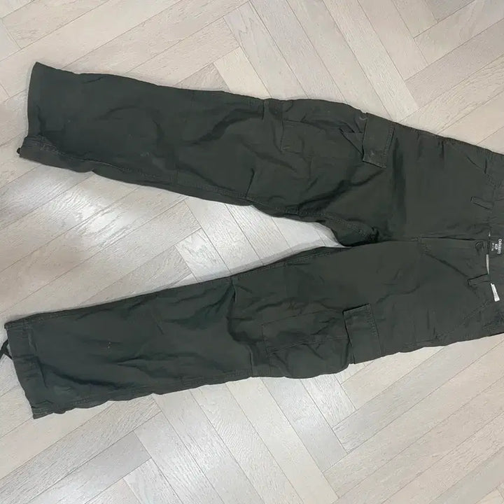 [BUNJANG] Carhartt WIP Cargo Pants Olive / 칼하트 WIP 카고 바지 올리브