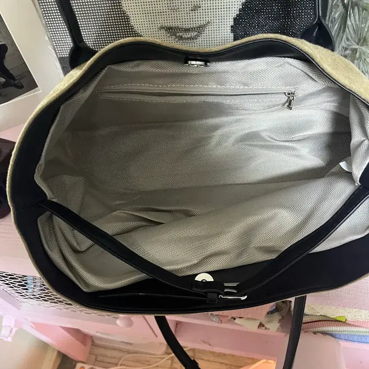 [BUNJANG] Suede Beige Shoulder Tote Bag / 스웨이드 베이지 숄더백 토트백