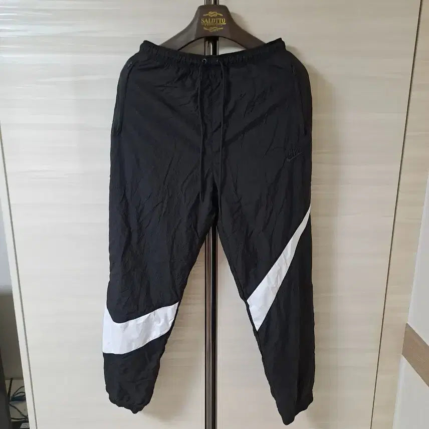 [BUNJANG] Nike Big Swoosh Woven Pants / 나이키 빅스우시 우븐팬츠