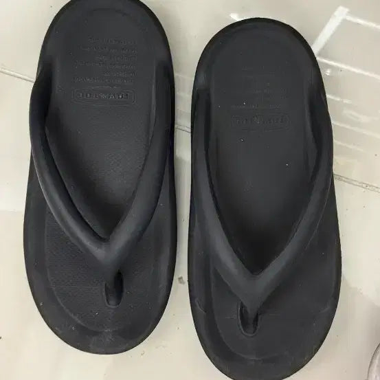 [BUNJANG] Tont Vity Black Size 250 Sandals / 토앤토 제로비티 250