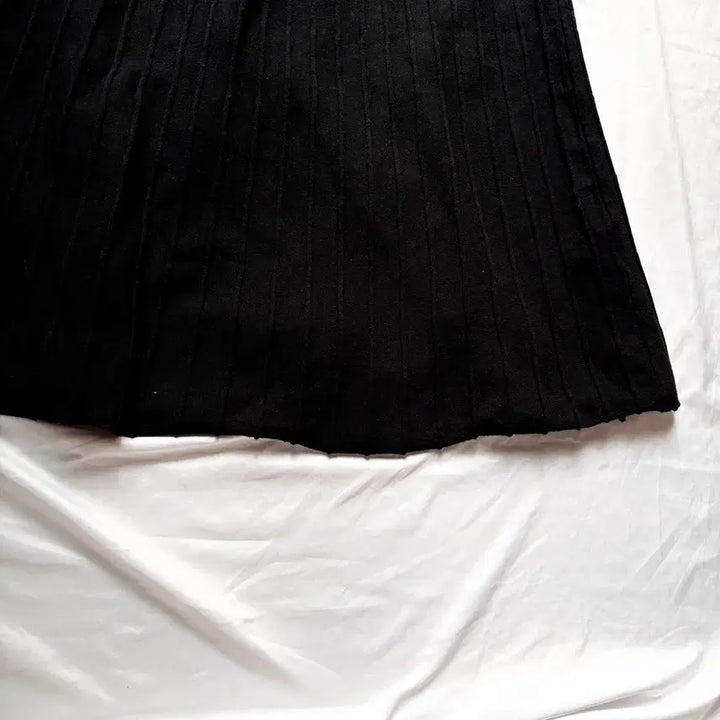 [BUNJANG] Plastic Island Pleats Long Dress / 플라스틱 아일랜드 플리츠 롱 원피스 스나계