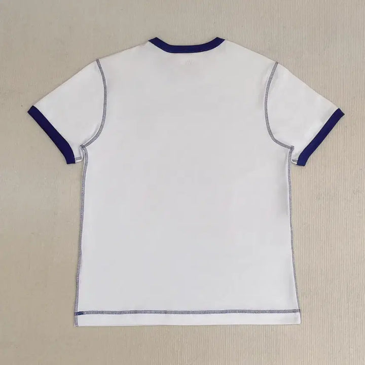 [BUNJANG] AMI Small Logo Casual T-Shirt White Embroidery / 아미 반발티  화이트  자수  스몰로고  캐쥬얼