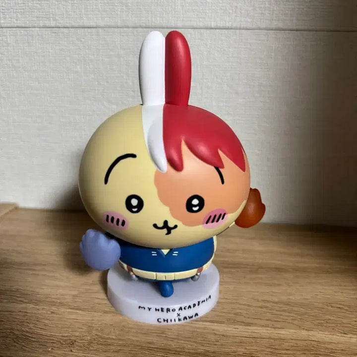 [BUNJANG] My Hero Academia Todoroki x Chiikawa Usagi Collaboration Figure / 오늘만) 히로아카 토도로키 치이카와 우사기 콜라보 피규어