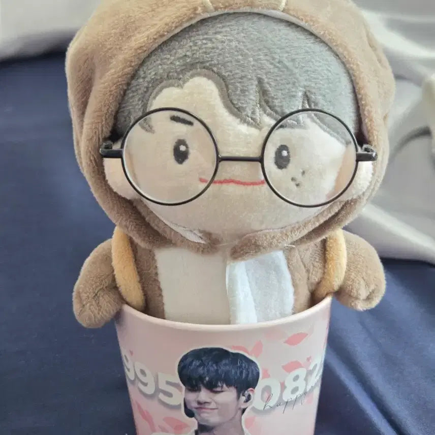 [BUNJANG] Wanna One Ong Seong Wu Ong Ari Doll Squirrel Outfit / 워너원 옹성우 인형 옹아리 판매합니다