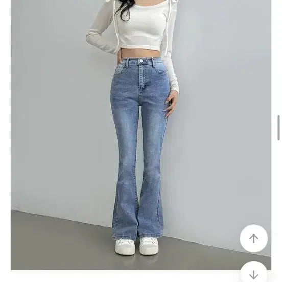 [BUNJANG] Light Denim Bootcut Jeans / 라이트 데님 부츠컷 청바지